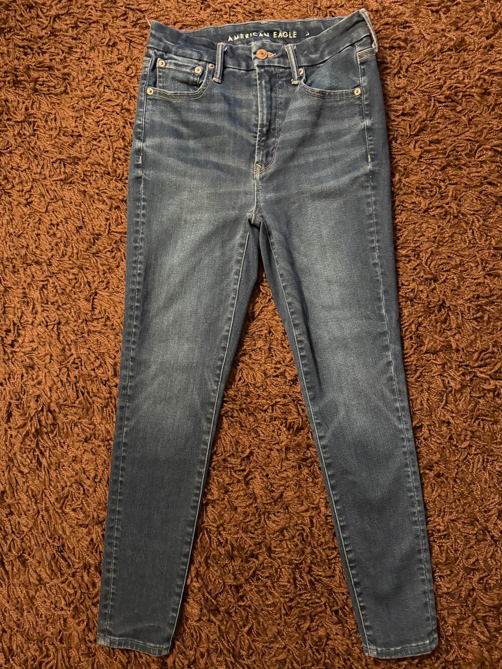 American Eagle Super Hi Rise Jegging Size 6 Short